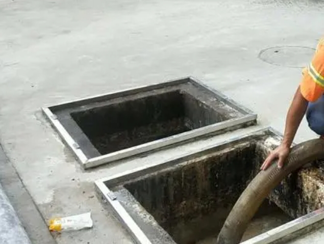 唐河化粪池清理