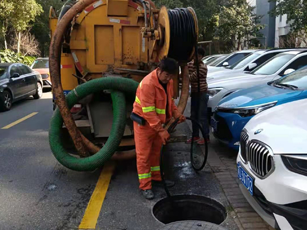 唐河排污管道清淤